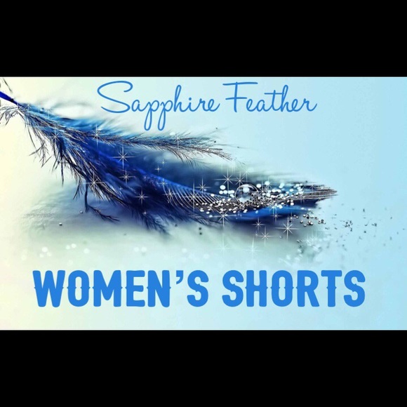 WOMEN’S SHORTS - Picture 1 of 1